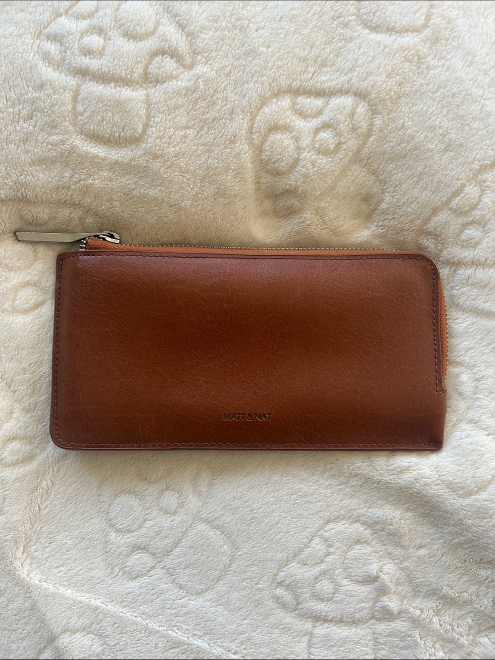 Matt & Nat SEVA Vintage Wallet in Chili